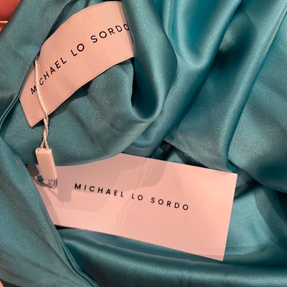 New with tags michael lo sordo satin gown - Picture 3 of 4